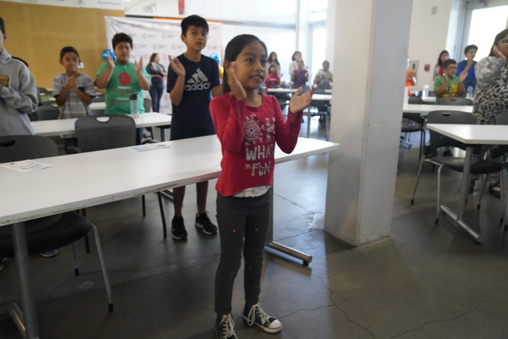 El Children's Institute organiza el primer Día Universitario y Profesional con el grupo de antiguos alumnos de la UCLA.
